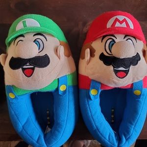 Mario Slippers Size 13/1